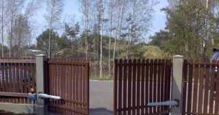 Купить распашные ворота из штакетника Мегион, цена от 2716 руб.